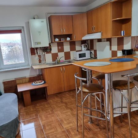 Marya'S Διαμέρισμα Râmnicu Vâlcea Εξωτερικό φωτογραφία